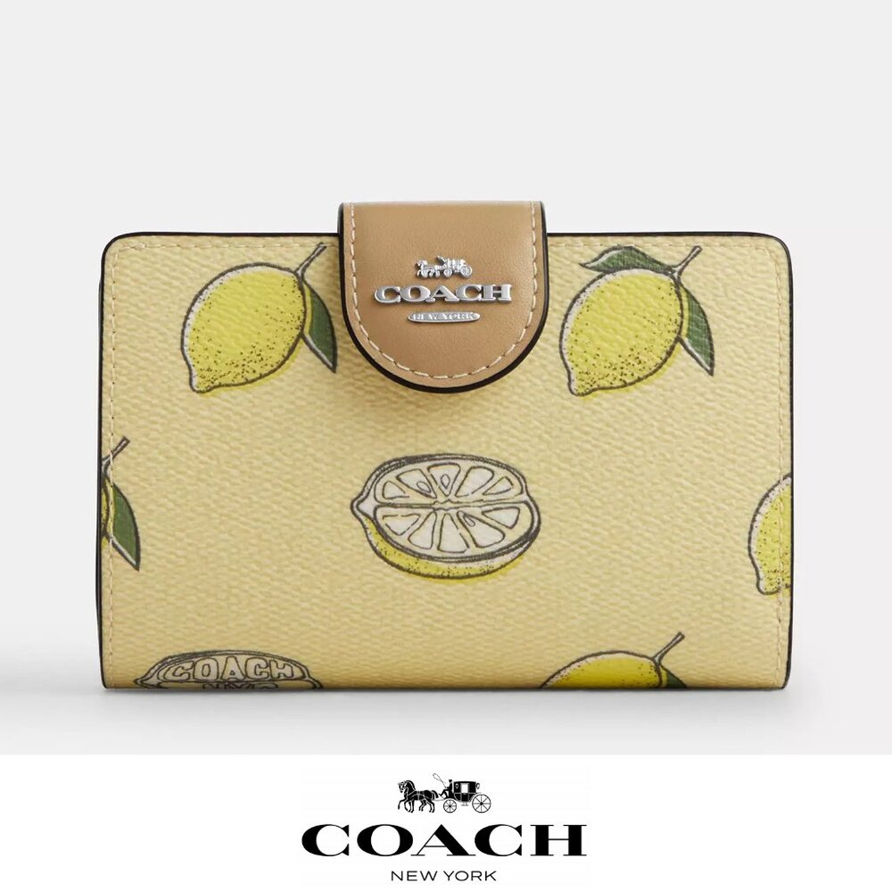 🍋Coach Medium Corner Zip Wallet With Lemon Print